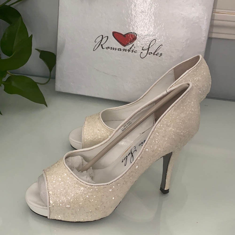 Platform peeptoe